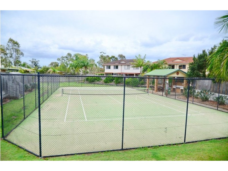 LQT/9 Bayside Court, Thorneside QLD 4158