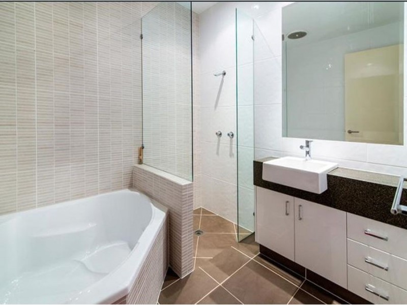 219 STANHILL DRIVE, Surfers Paradise QLD 4217