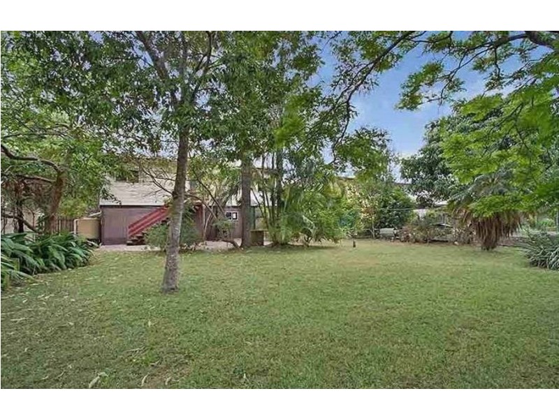 8 Dol St, Woodridge QLD 4114