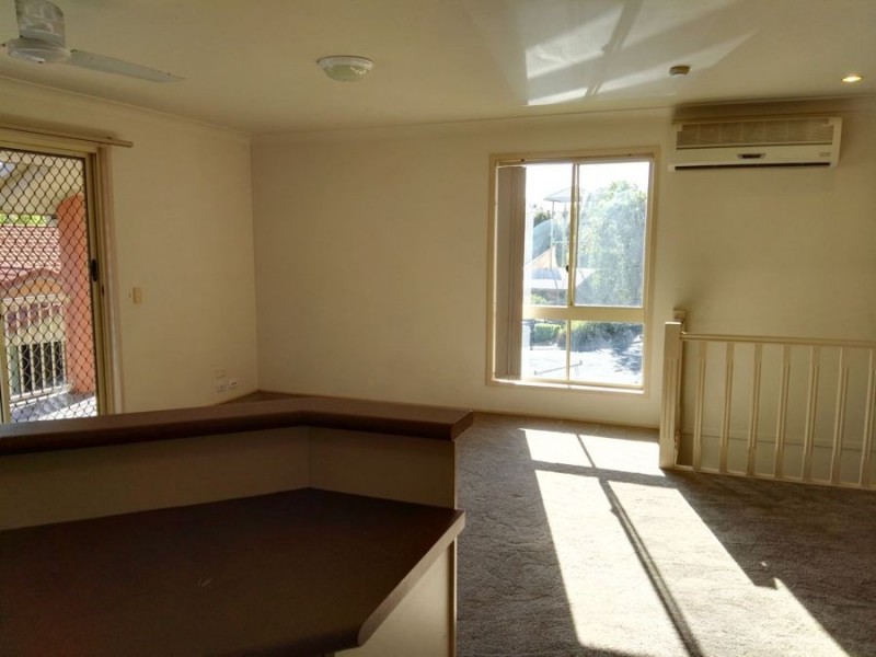 232 Guineas Creek Rd, Elanora QLD 4221