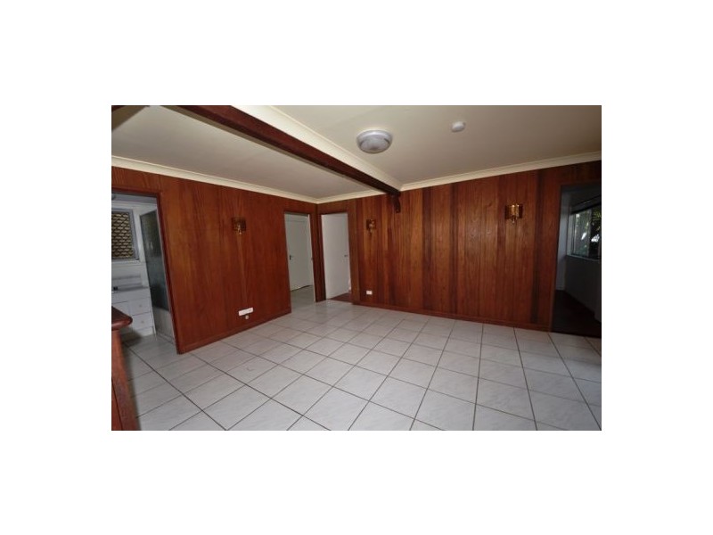 28 Paisley., Toowong QLD 4066