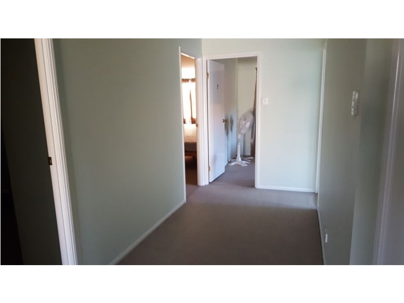 10 Alcheringa  Place, Robertson QLD 4109