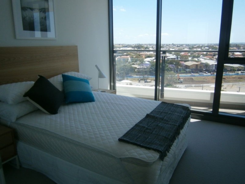 P 0006/37B Harbour Road, Hamilton QLD 4007