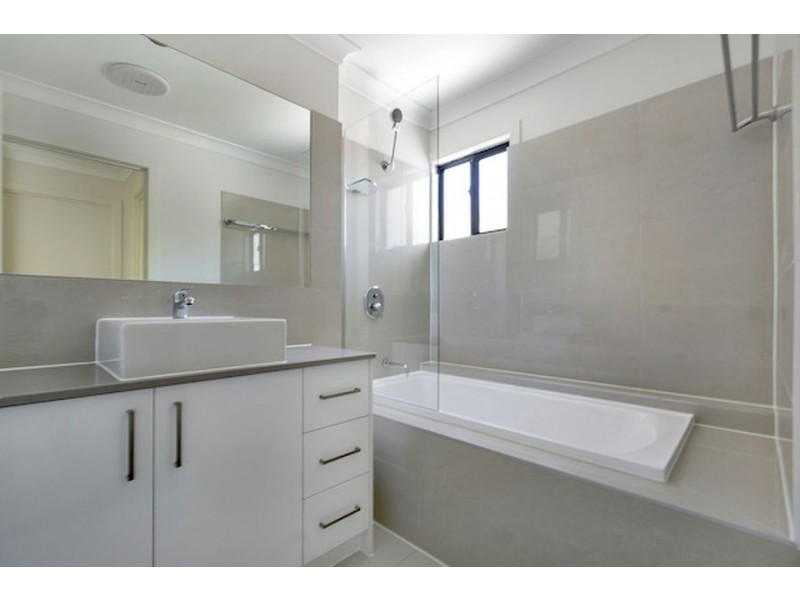 2/34 Tudor St., Upper Mount Gravatt QLD 4122