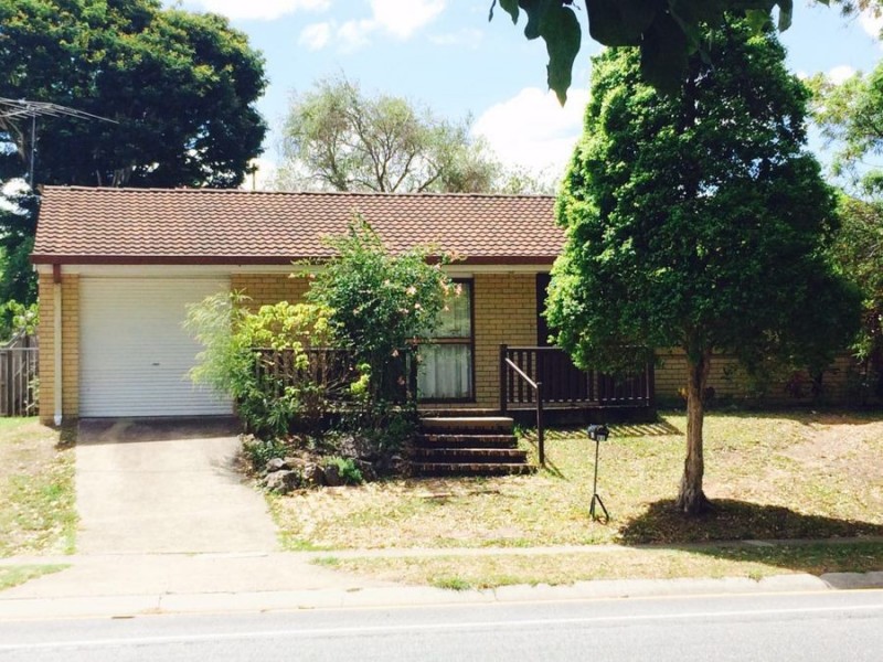 51 Bedivere Street, Carindale QLD 4152