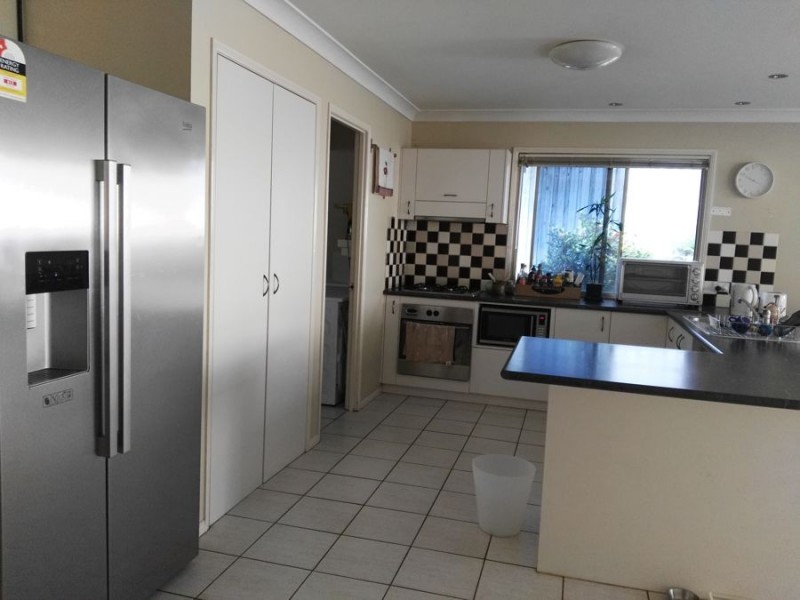 428 Springwood Road, Springwood QLD 4127