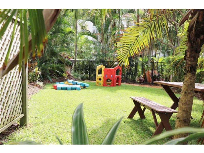 u182 7 Redondo Av, Miami QLD 4220
