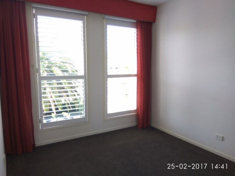 219. STANHILL DRIVE, Surfers Paradise QLD 4217