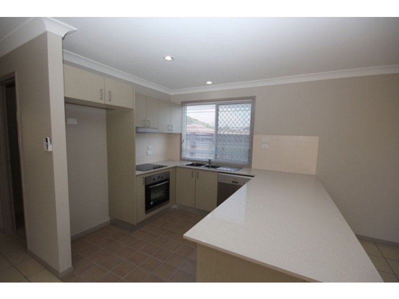 1/19 Gumtree Crescent, Upper Coomera QLD 4209