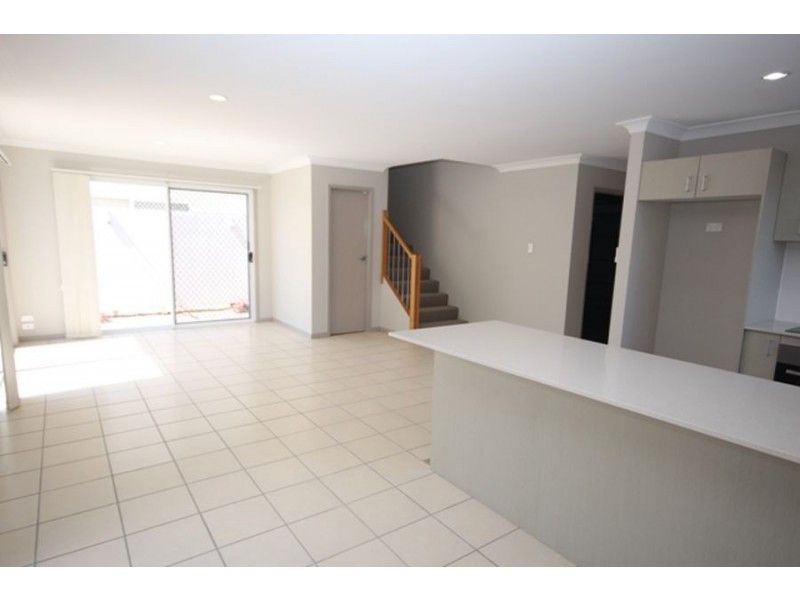 1/19 Gumtree Crescent, Upper Coomera QLD 4209