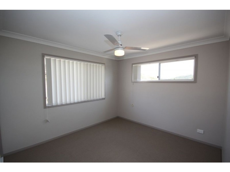 1/19 Gumtree Crescent, Upper Coomera QLD 4209