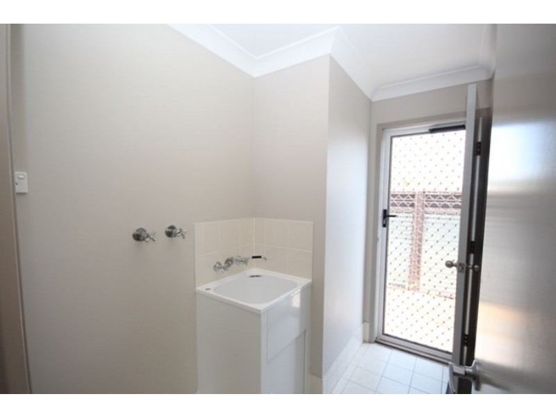 1/19 Gumtree Crescent, Upper Coomera QLD 4209