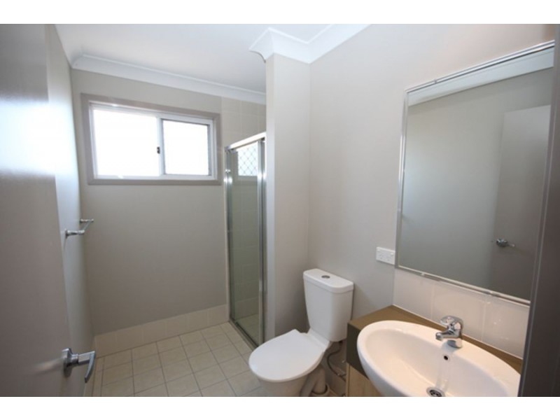 1/19 Gumtree Crescent, Upper Coomera QLD 4209