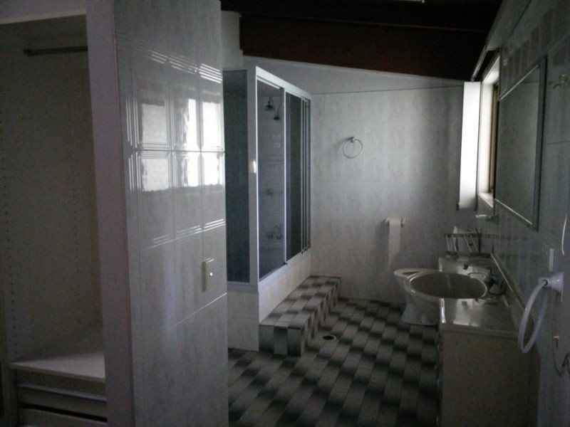 42-44 TIMOR AVE, Loganholme QLD 4129