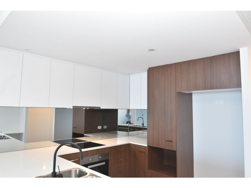 1304/397 Christine Ave, Varsity Lakes QLD 4227