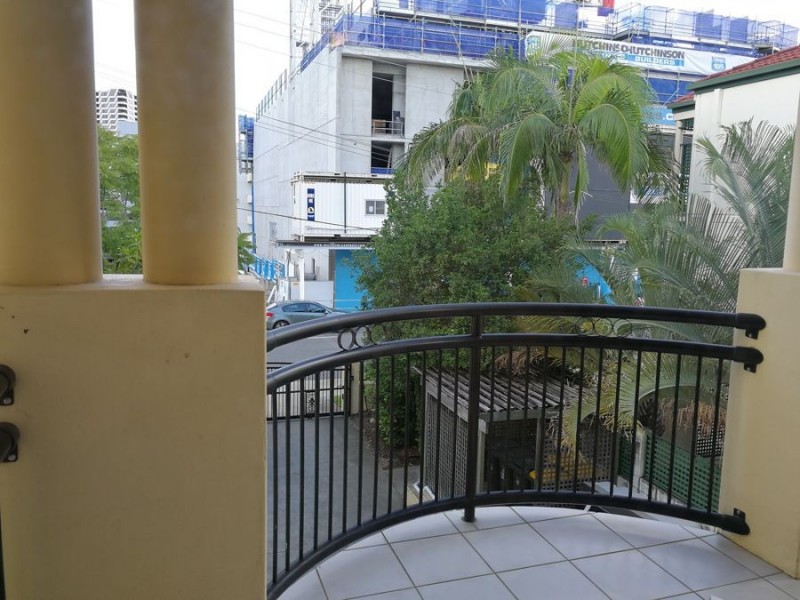 10 Lissner St, Toowong QLD 4066