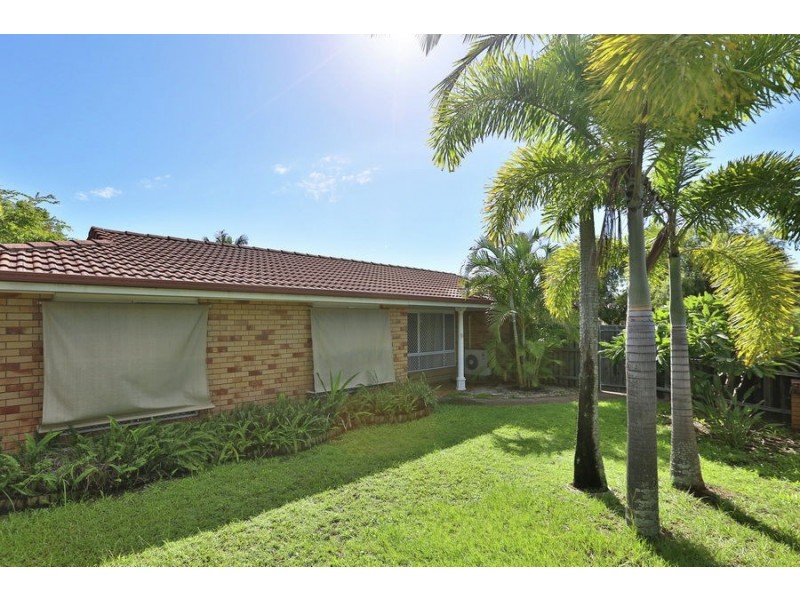 66 Holmead Rd, Eight Mile Plains QLD 4113