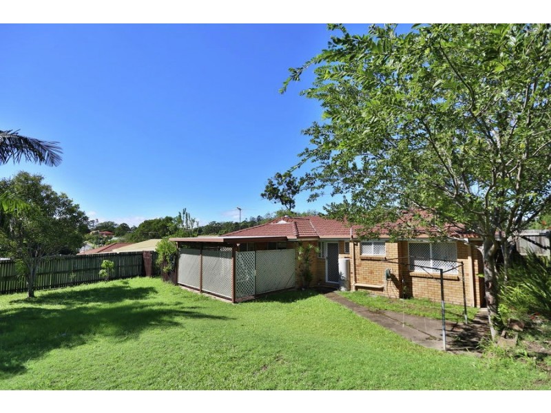 66 Holmead Rd, Eight Mile Plains QLD 4113