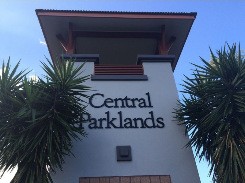 7/7 Greenway Cct, Mount Ommaney QLD 4074