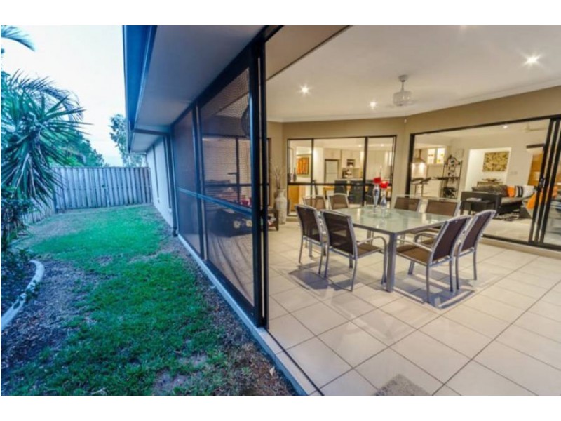 16 Zeus Circuit, Coomera Waters QLD 4209
