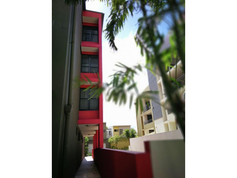 2 v/35 hamilton road, Moorooka QLD 4105