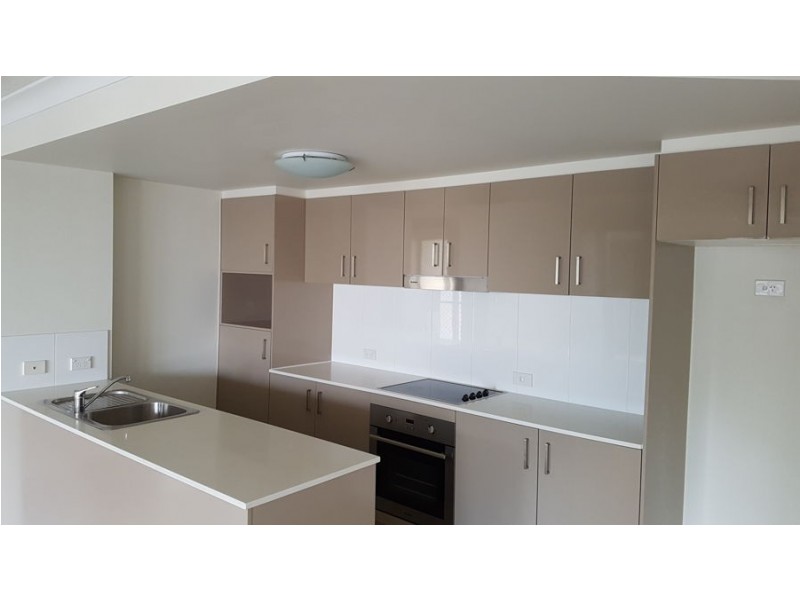 2 v/35 hamilton road, Moorooka QLD 4105