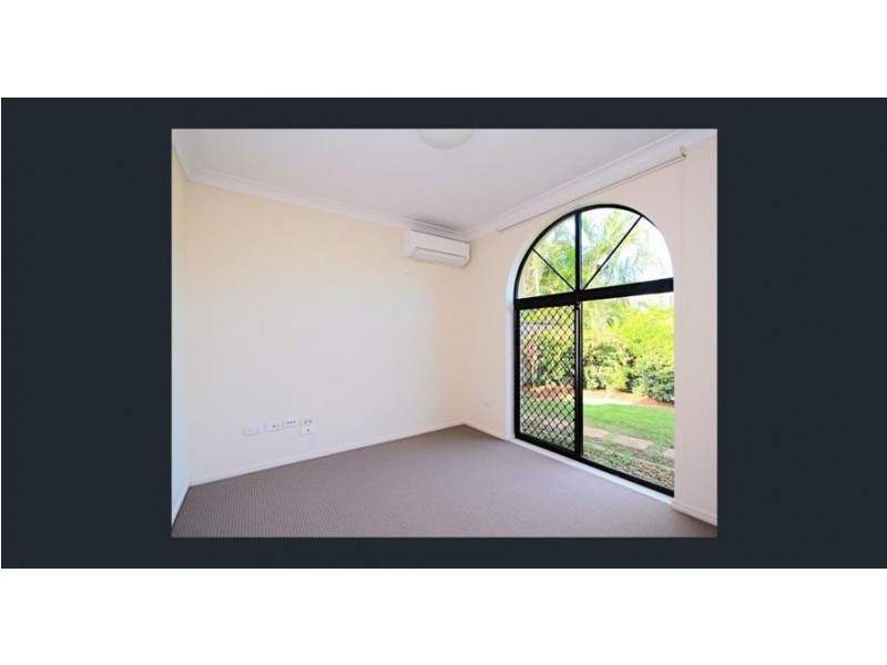 3 Aldford Street, Carindale QLD 4152