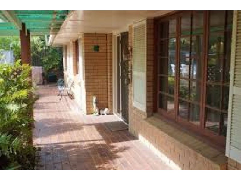 35. Westmoreland Boulevard ,, Springwood QLD 4127