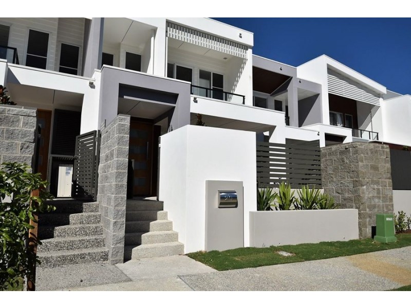 20 Evergreen View, Robina QLD 4226