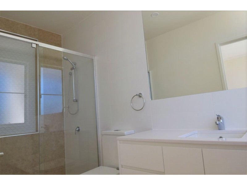 20 Evergreen View, Robina QLD 4226