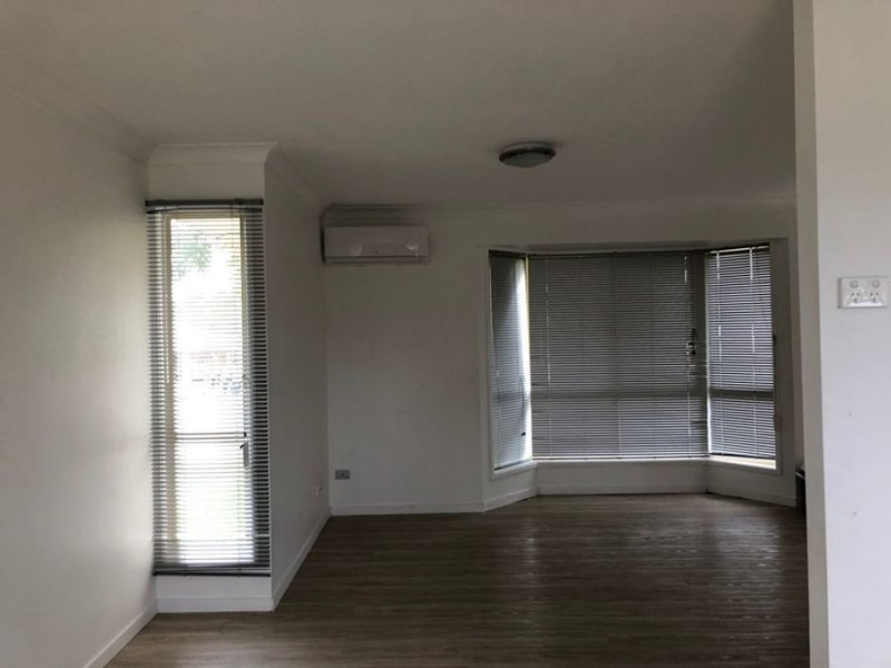 13 Limosa Court, Crestmead QLD 4132