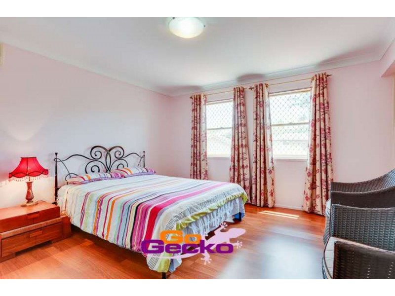 33 Palatine Street, Calamvale QLD 4116