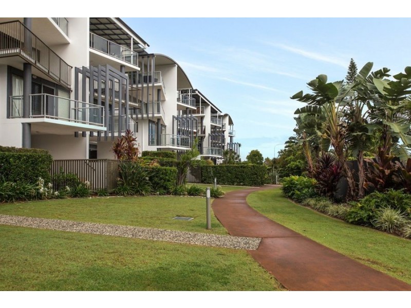 22/10 Grand Pde, Kawana Island QLD 4575