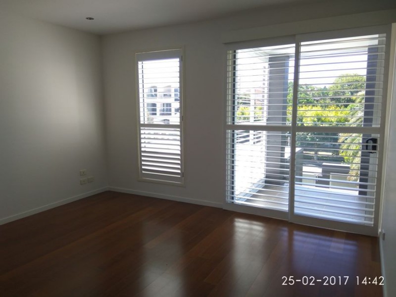 219, Stanhill Drive, Surfers Paradise QLD 4217