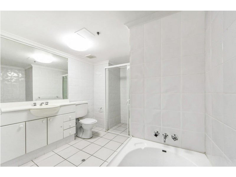 9 29-39 Woodroffe Ave, Main Beach QLD 4217