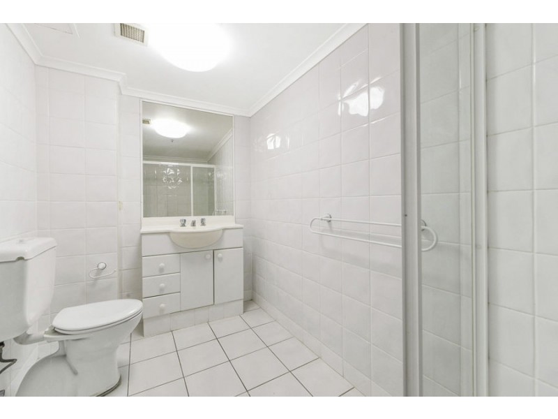 9 29-39 Woodroffe Ave, Main Beach QLD 4217