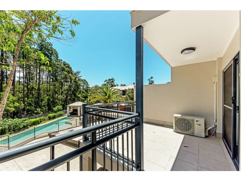 3/18 Geraldton Drive, Varsity Lakes QLD 4227