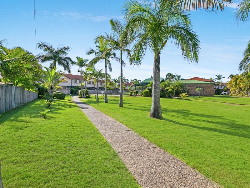 1OL/9 Bayside Court, Thorneside QLD 4158