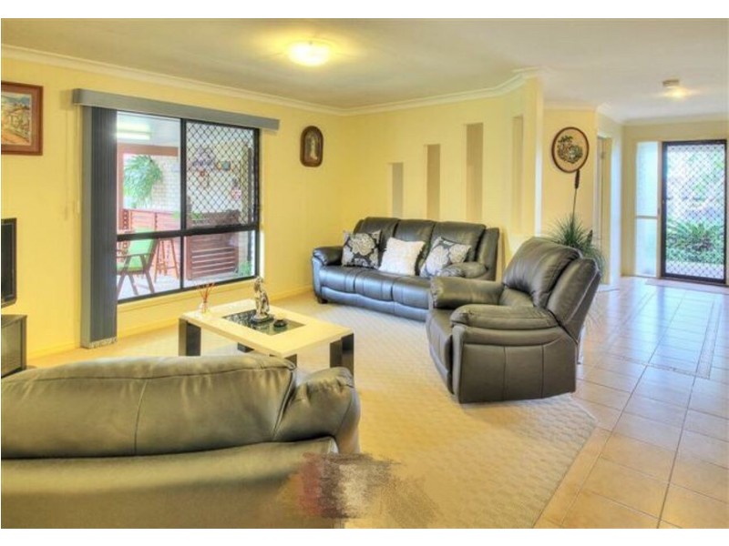 28 central street, Calamvale QLD 4116