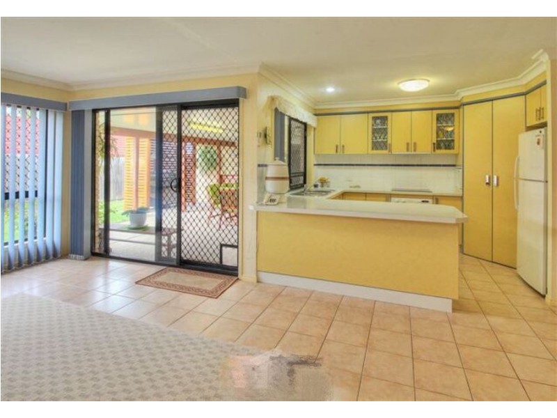 28 central street, Calamvale QLD 4116