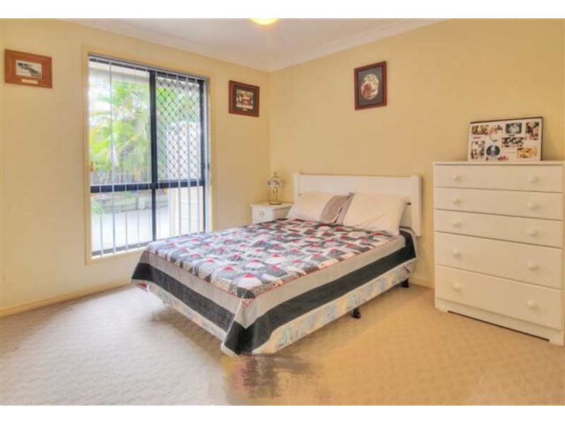 28 central street, Calamvale QLD 4116