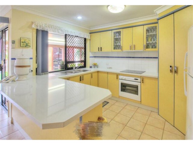 28 central street, Calamvale QLD 4116