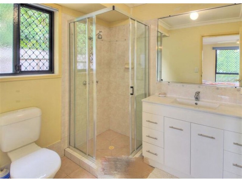 28 central street, Calamvale QLD 4116