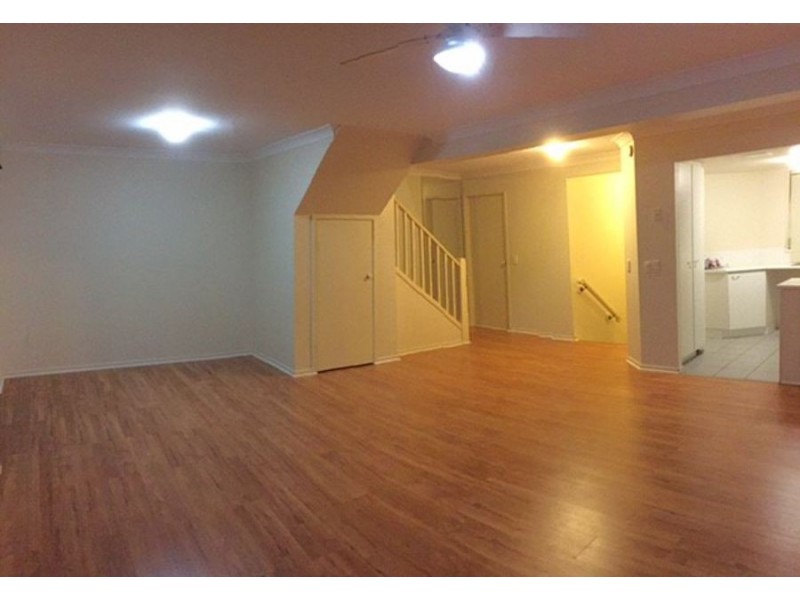 5/3 Arundel Dr, Arundel QLD 4214