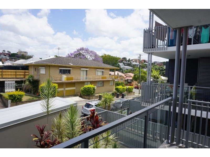 3/6 Victoria St, Kelvin Grove QLD 4059