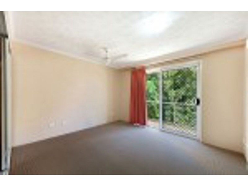 36/20 Sykes Court, Southport QLD 4215