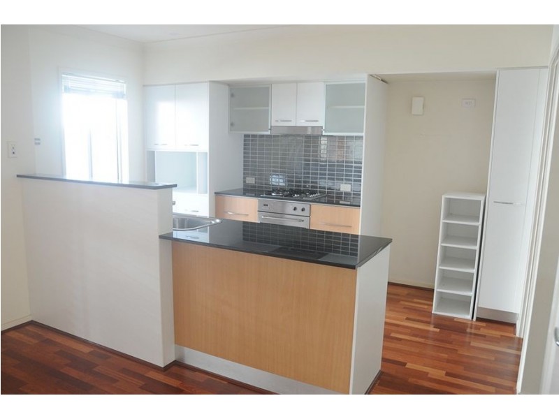 23 Greenway Cct, Mount Ommaney QLD 4074