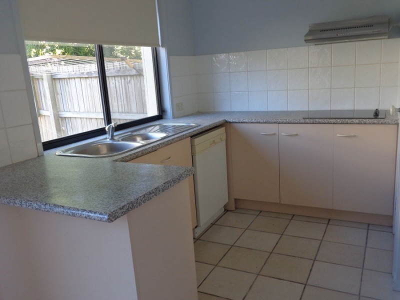 Unit 33 74 Plaza St, Wynnum West QLD 4178