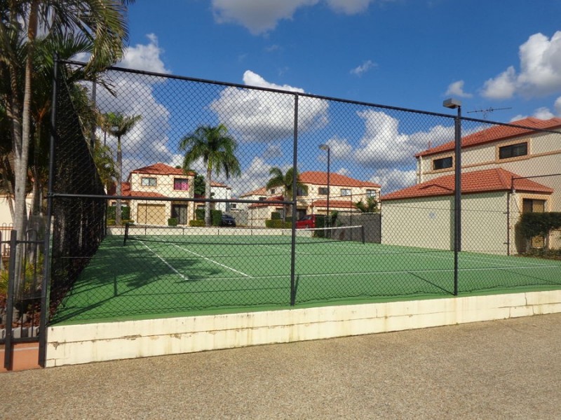 Unit 33 74 Plaza St, Wynnum West QLD 4178