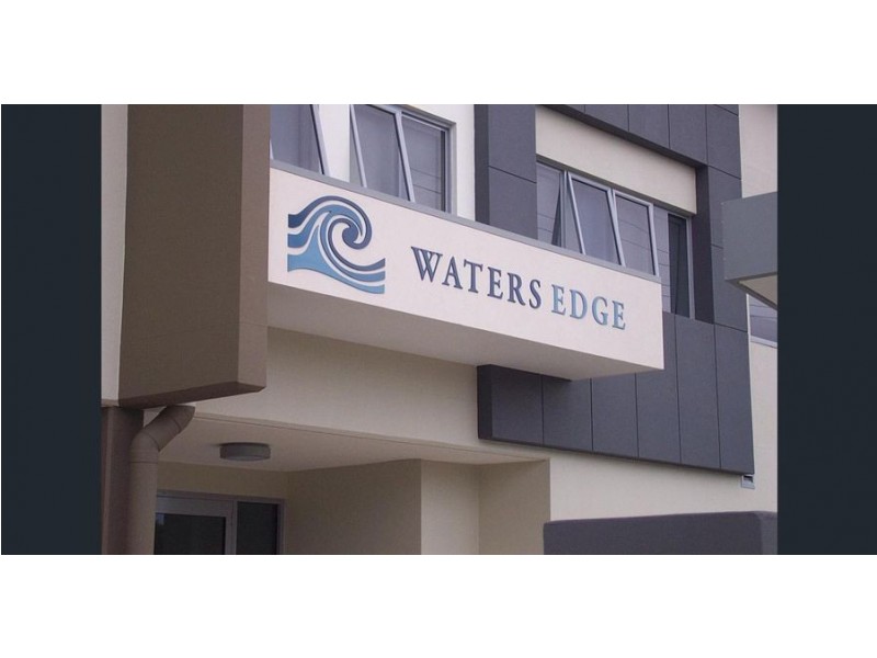 10 150 Middle St, Cleveland QLD 4163